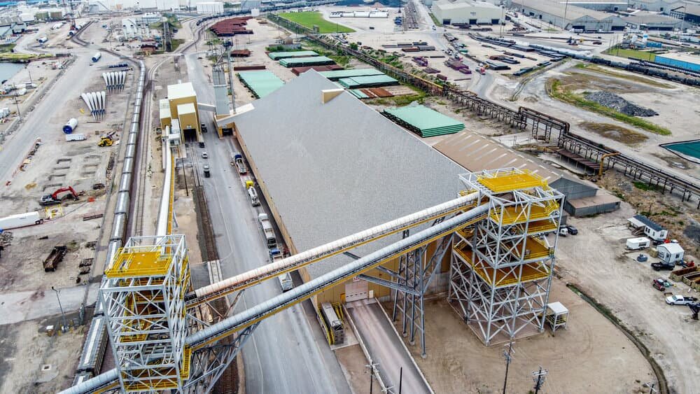 Grain Facility with Catwalks