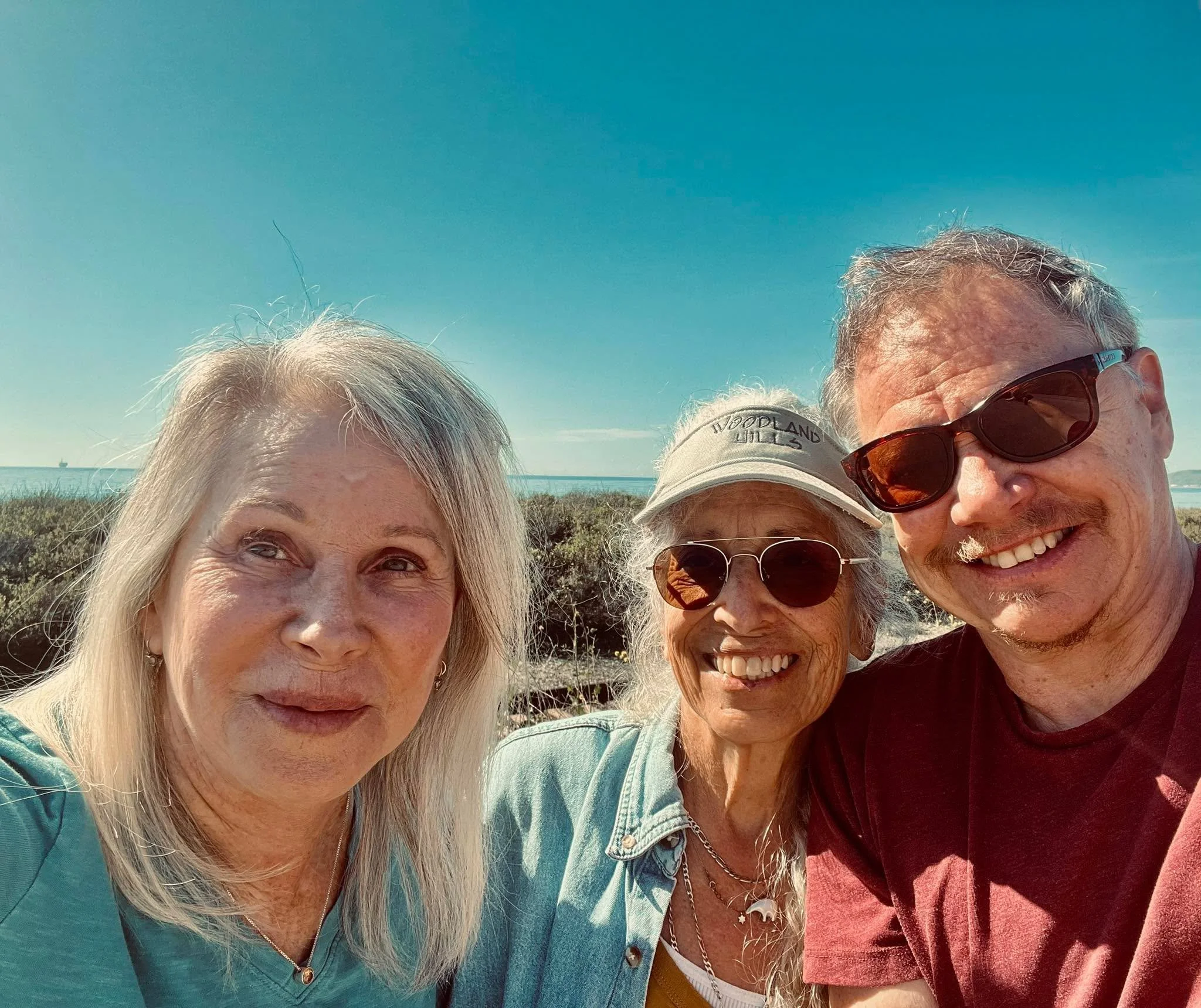 Nashville friends and family, join us Thursday night at 3rd &amp; Lindsley! Honored to play with the HercuLeons, John Cowan and Andrea Zonn&rsquo;s great band- on the final concert of their winter residency. 
Come see us all and say hi!
The Refugees