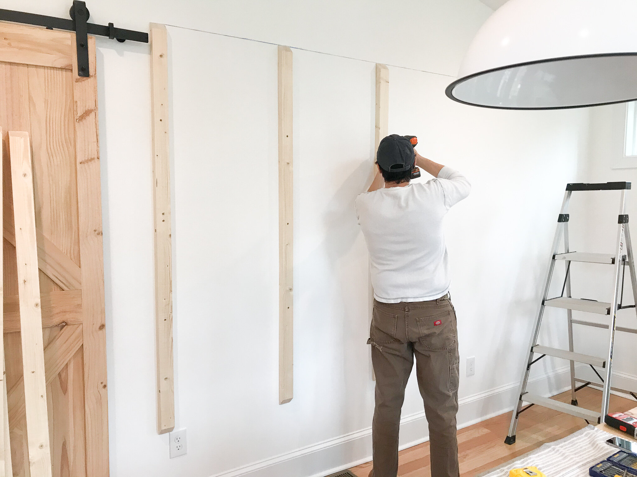 How To Build a DIY Wall Easel — DAISY FAITH ART