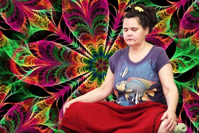 Maria de los angeles Montes Maestra de Yoga Registrada y Certificada por Yoga Alliance RYT200. tlf.Movil: 56139679 Fijo : 76203481 email : --------- Clases : Calle 82 entre 17/19 Playa.La Habana Horario: Lunes y Miercoles 5/ 6 pm. 