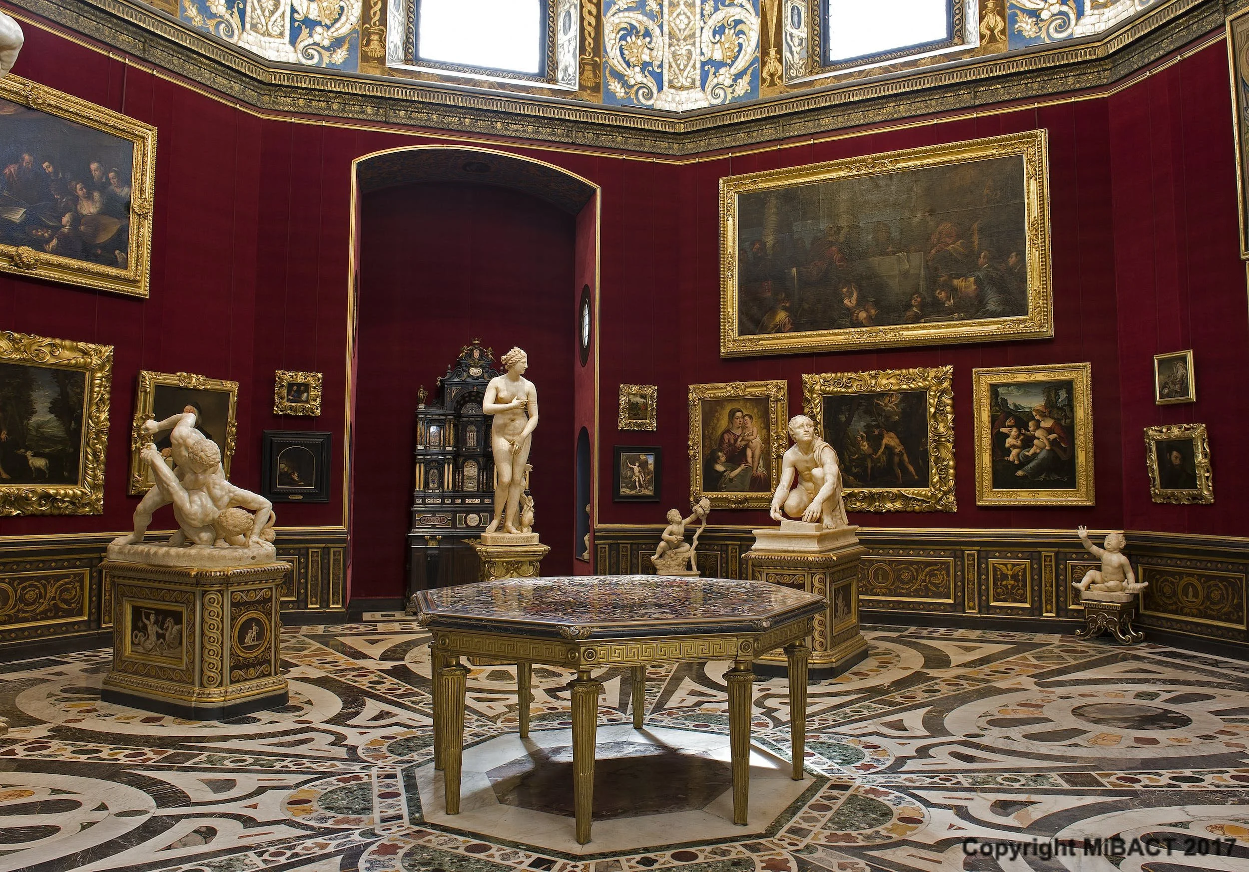 WEBINAR: Elaine Ruffolo, "The Uffizi: Interior Architecture, plus Leonardo to Caravaggio (lecture 2 of 2)"