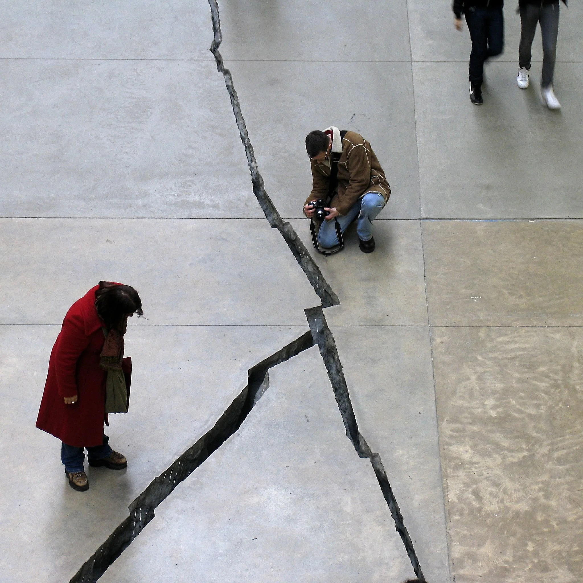 WEBINAR: Jennie Hirsh, "Known But Unknown: Art as Empathy - Doris Salcedo and Sculptural Revelation"