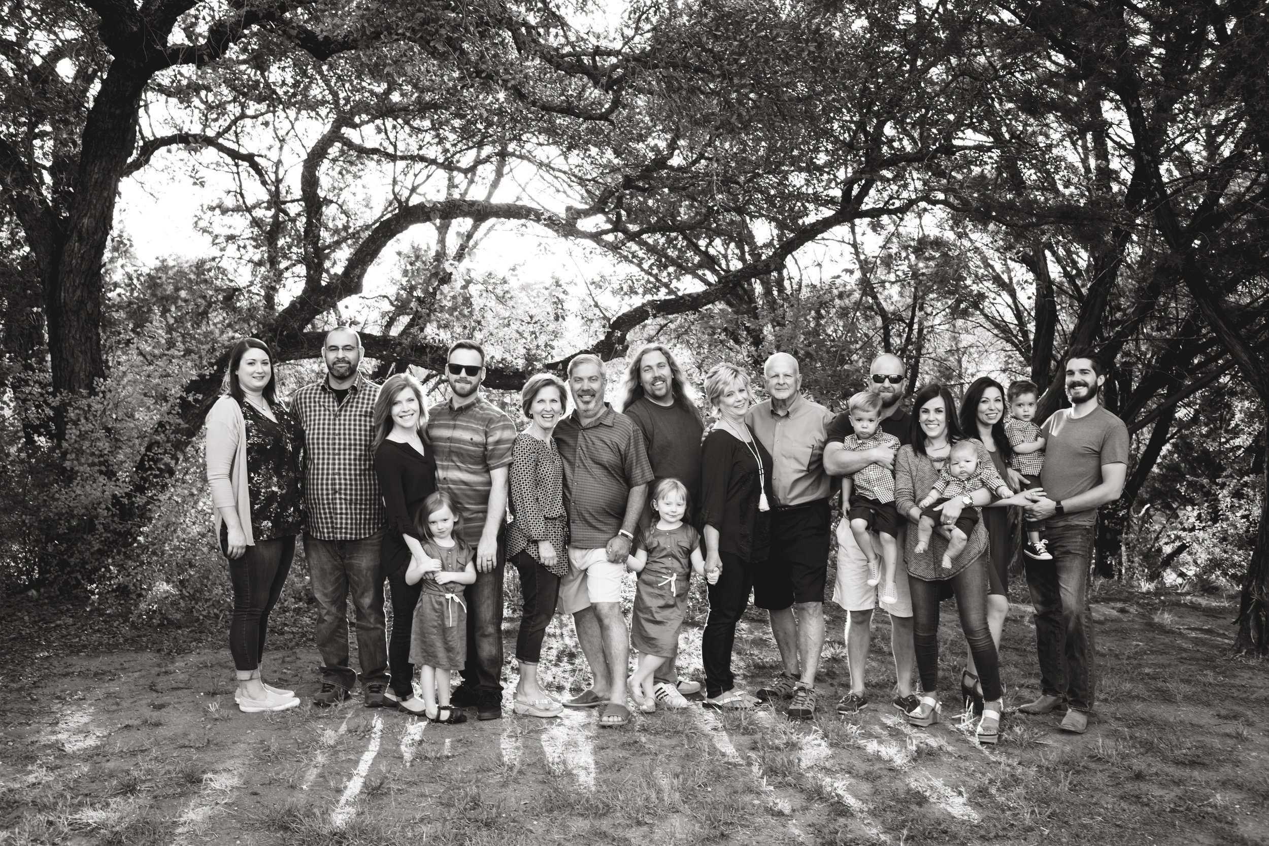 Marble_Falls_Stobaugh_Family_Photographer_Jenna_Petty_02.jpg