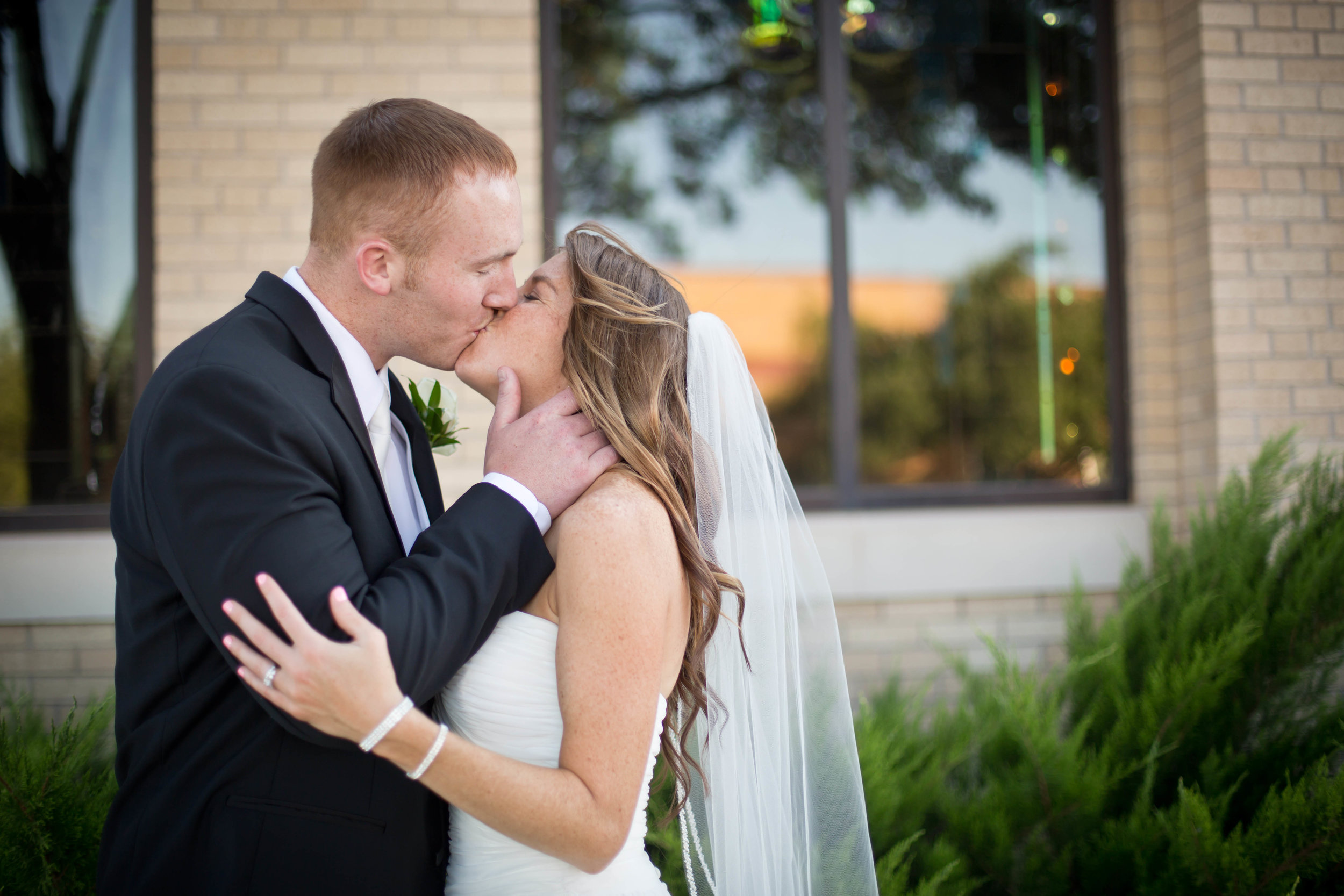 Marble_Falls_Wedding_Photographer_Jenna_Petty_21.jpg