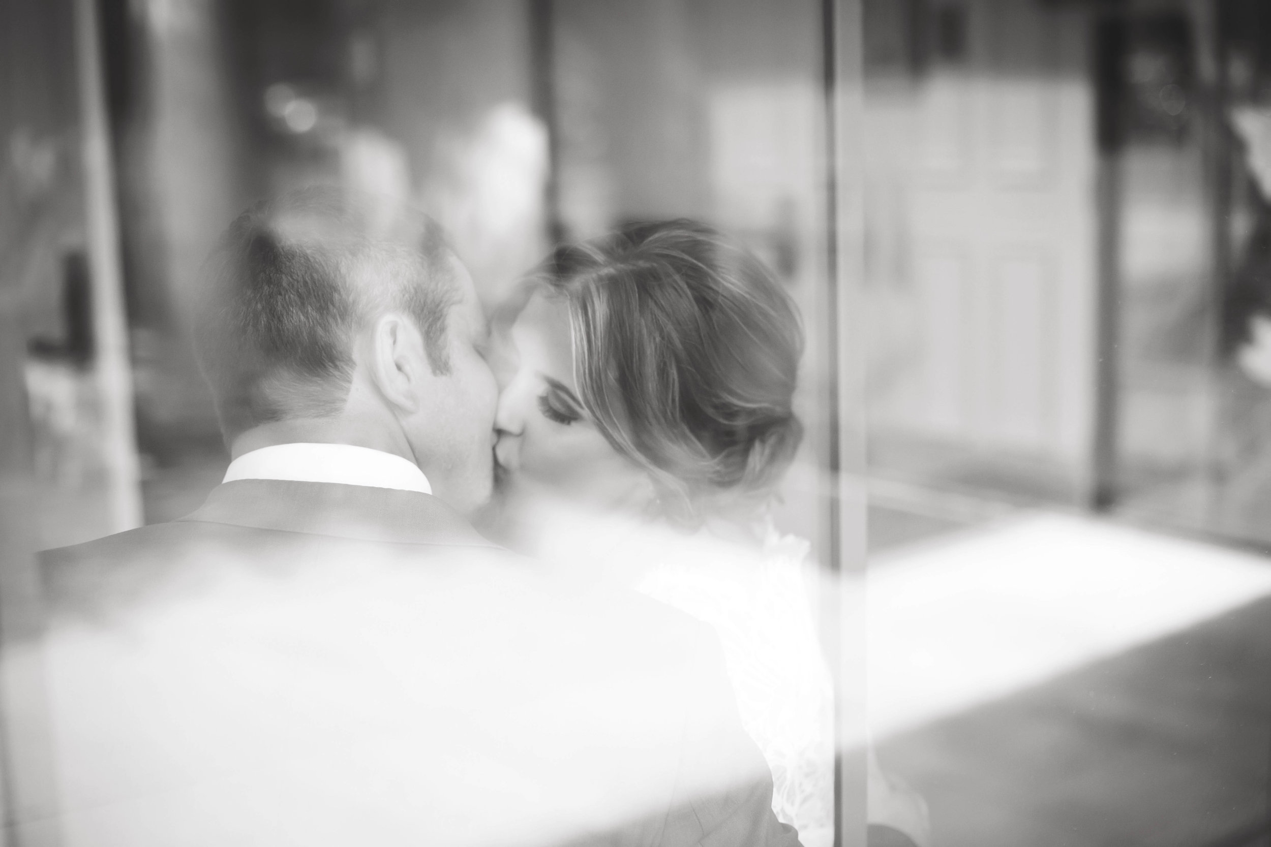 Marble_Falls_Wedding_Photographer_Jenna_Petty_28.jpg