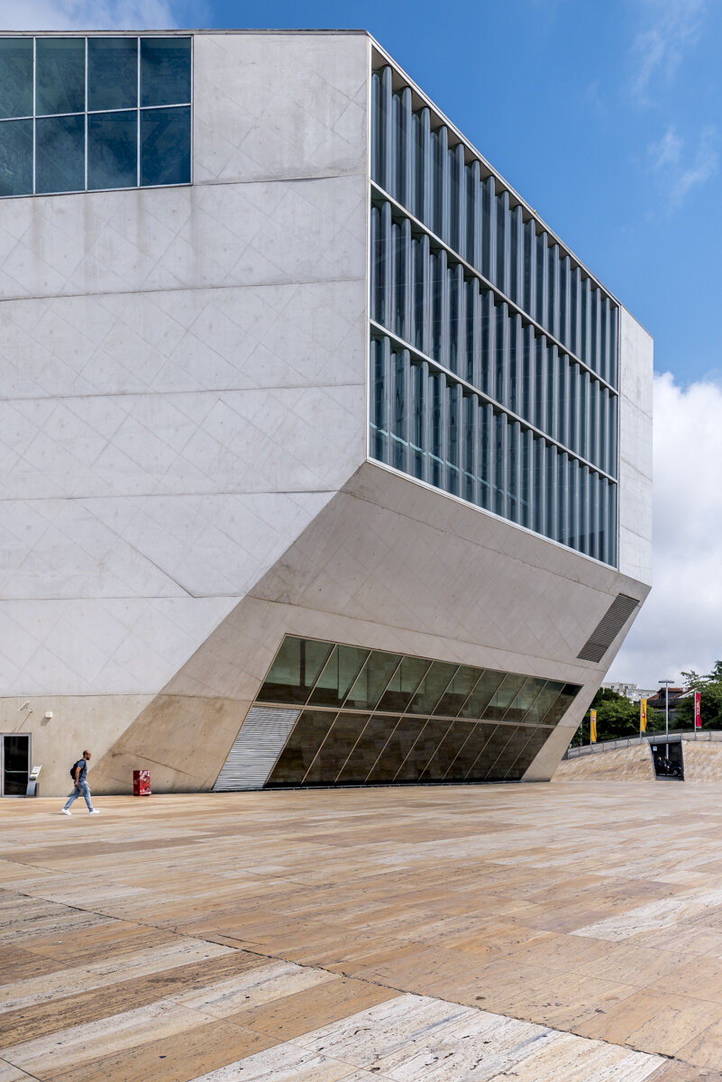 201707 Rem Koolhaas, Casa da Musica-08.jpg