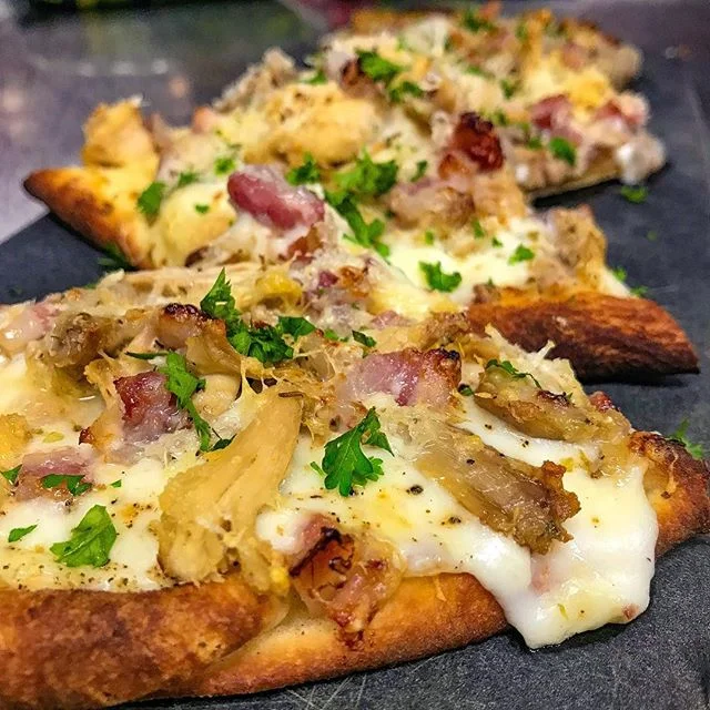 Chicken carbonara flatbread. #yum #food #rvafoodie #eatdrinkbesocial #eatlocal #supportlocal #drinklocal
