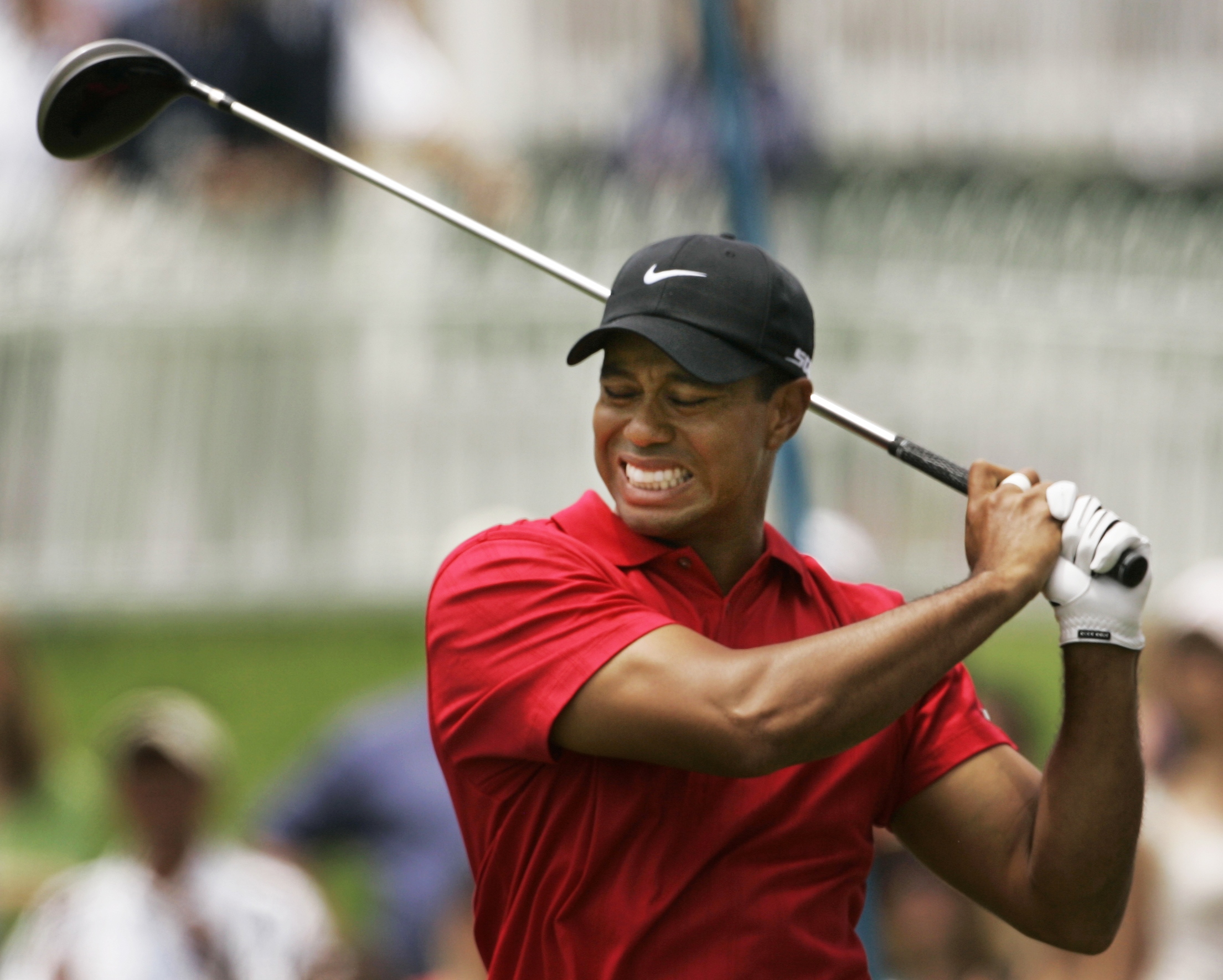 EVEN TIGER HAS SUFFERED FROM BACK PAIN DURING HIS GOLF CAREER
