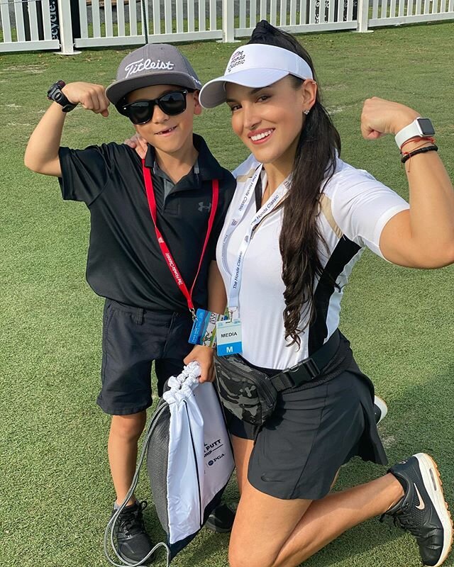 👉How old where you when you started playing golf?
Tag your favorite junior golfer to wish them a happy #NationalChildrensDay
.
I started playing golf when I was 9 years old (swipe left to see my dorky junior golf look🤣) Looking back I thank golf fo