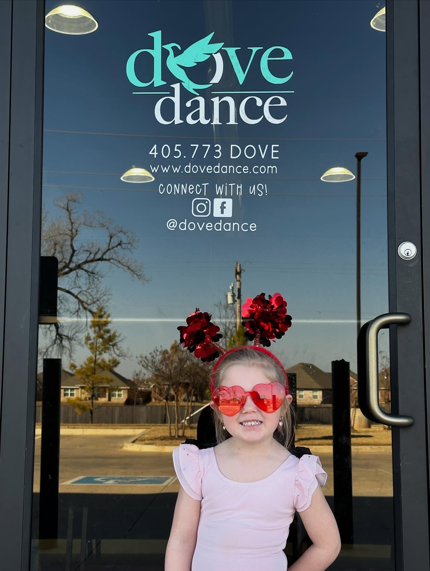 Red &amp; Pink Week starts this week! ❤️💗
Spread the love by wearing red or pink dancewear or accessories to class all week long!