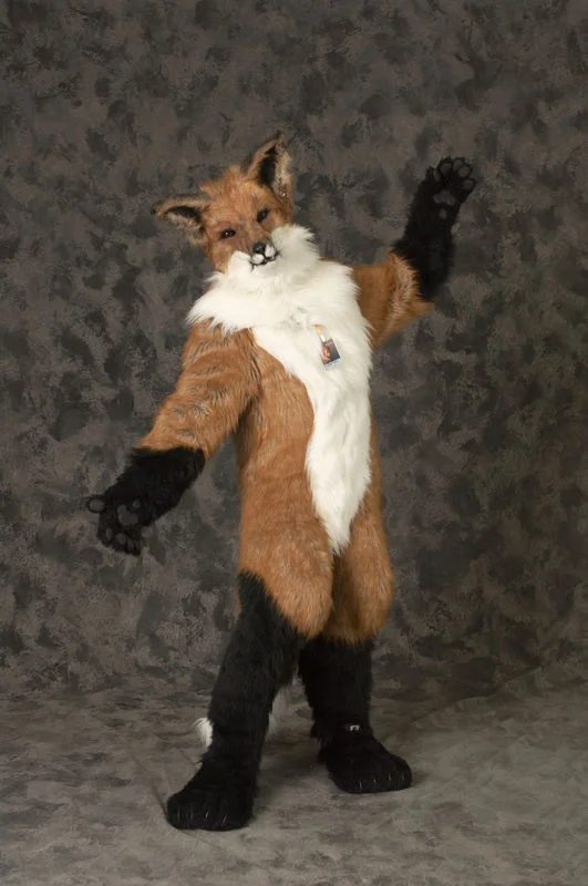 red_fox_costume_by_thundolis-d60dq4s.jpg
