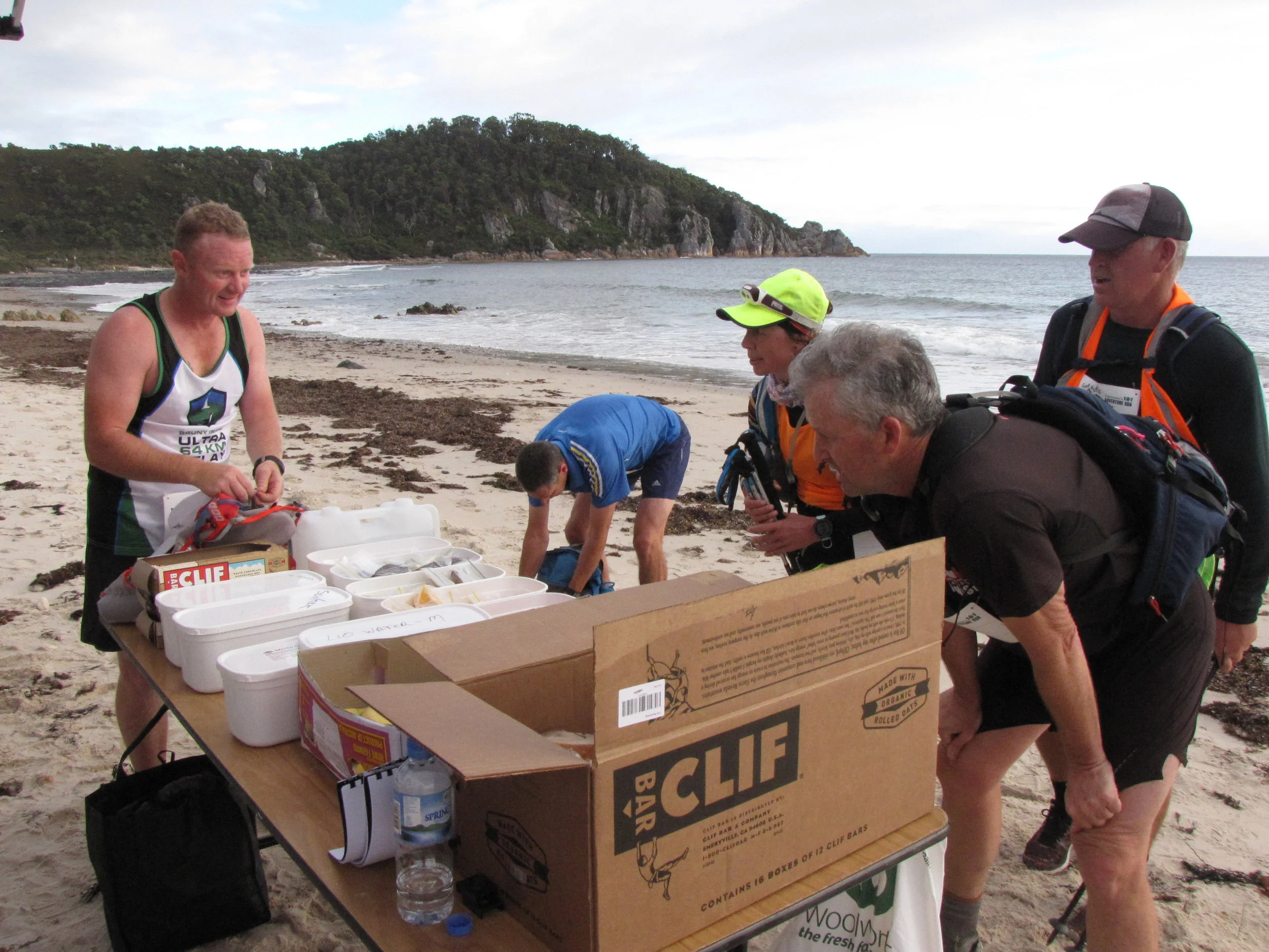 Clif bar sisters with runners.JPG