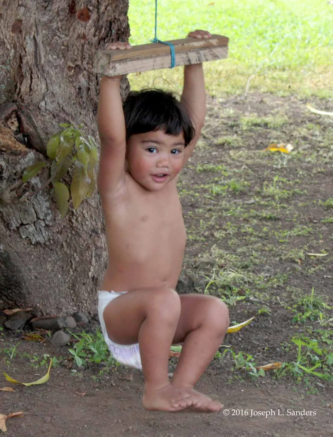 Child Swinging - Rarotonga - Cook Islands11.jpg