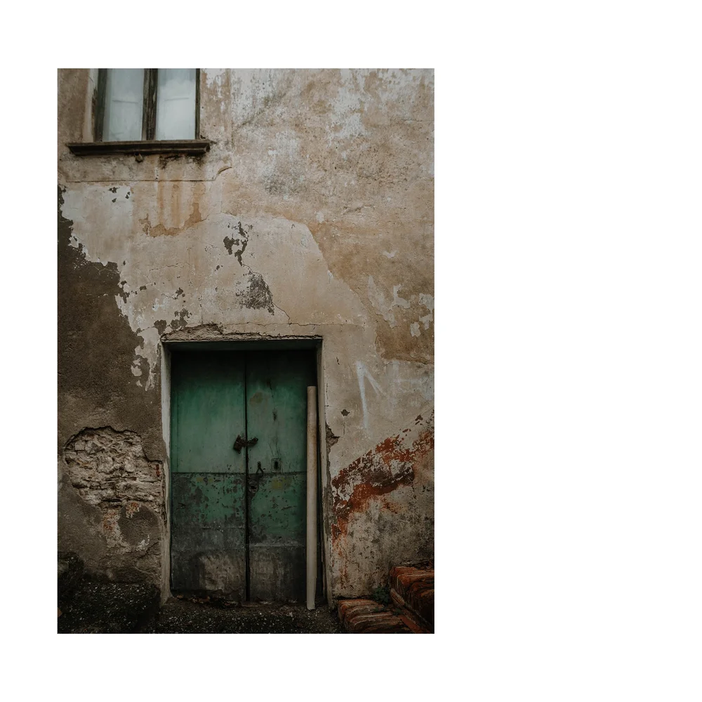 Vibonati Photo Visual Journal by Avery Ches 4.jpg