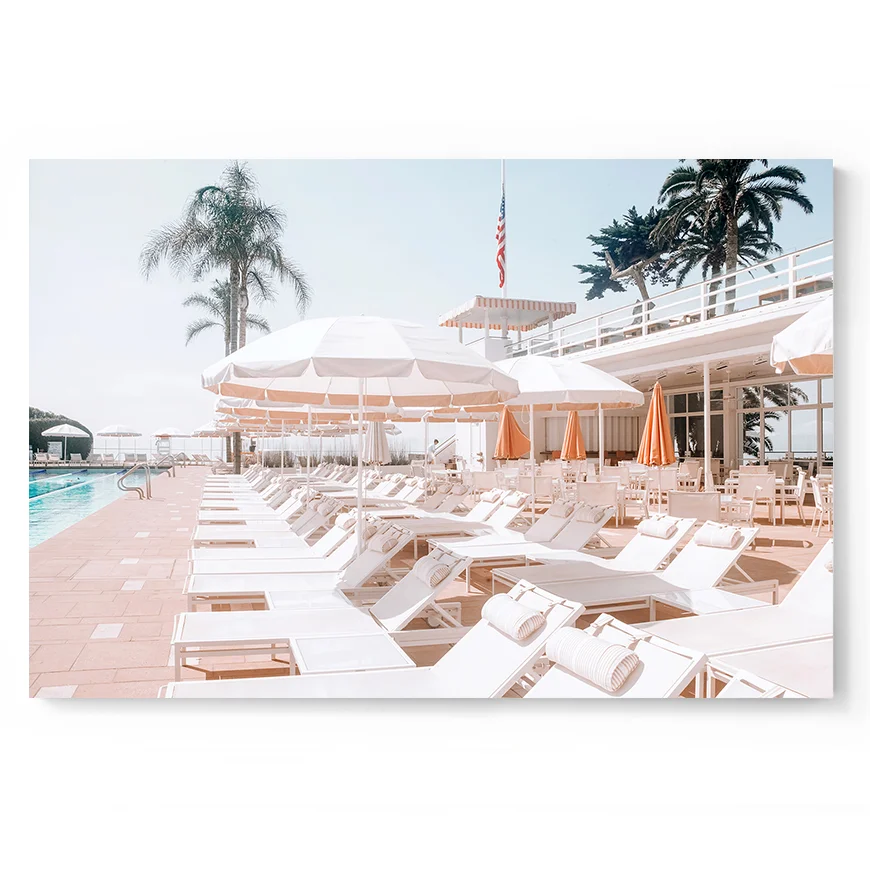 Sunloungers_web shadowbox0653_V2_1.jpg