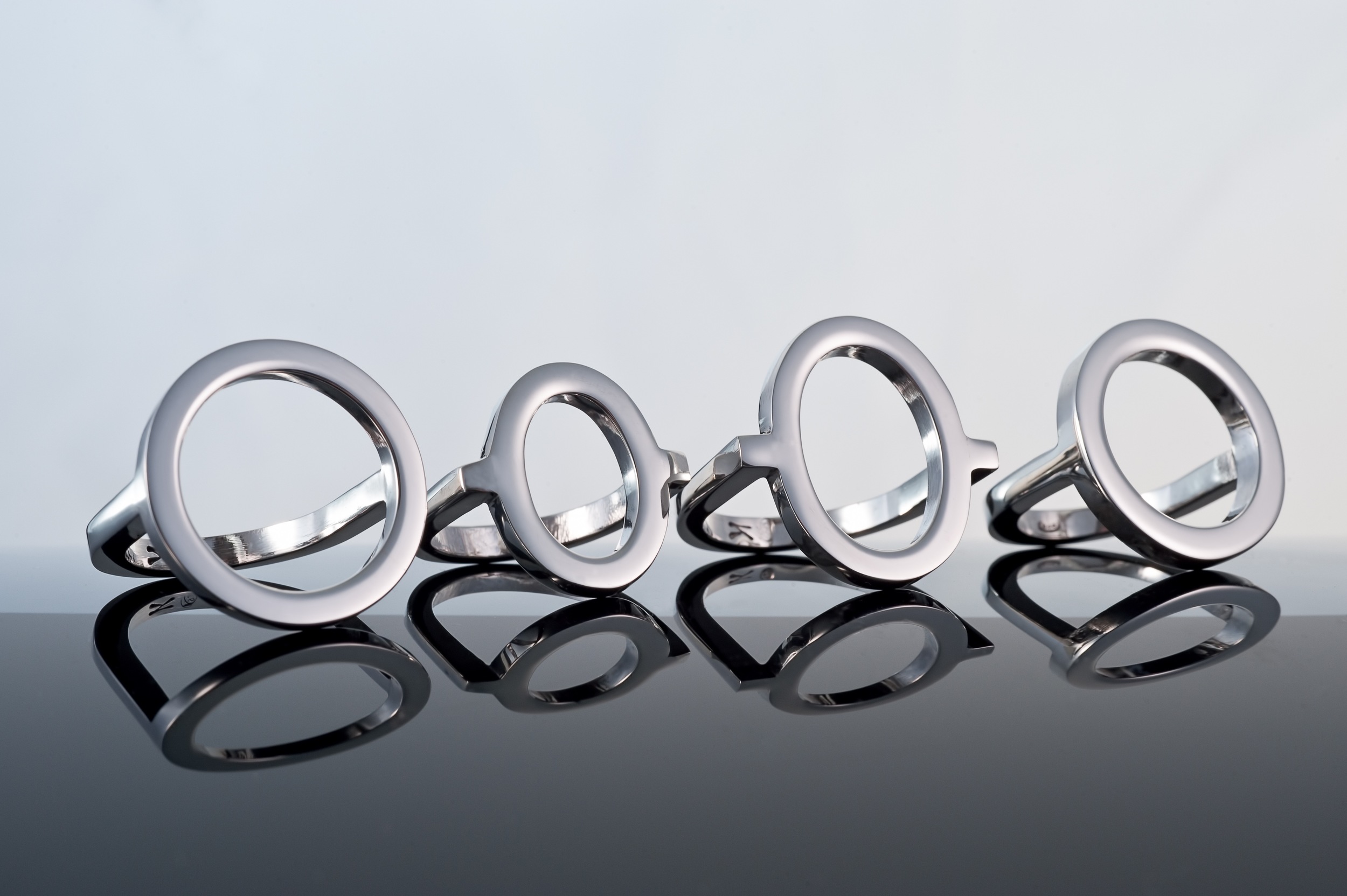  CARINA RINGS 