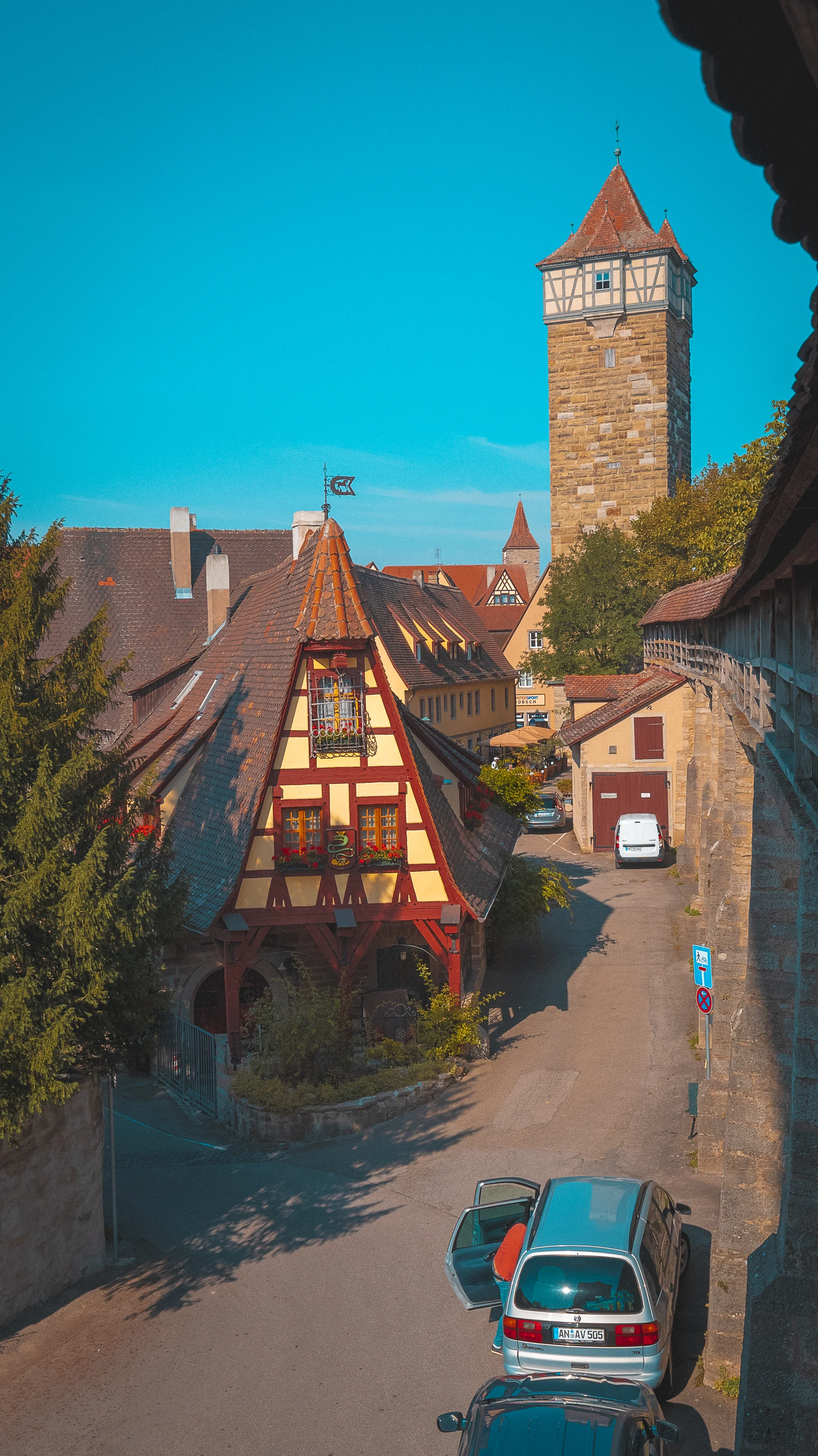 Rothenburg ob der Tauber and the art of walking around in a storybook