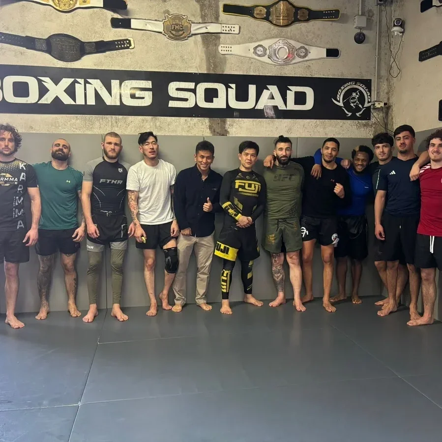 フランス最大のMMAジム出稽古と、エスプレッソ＆タバコの「パリ流朝食」