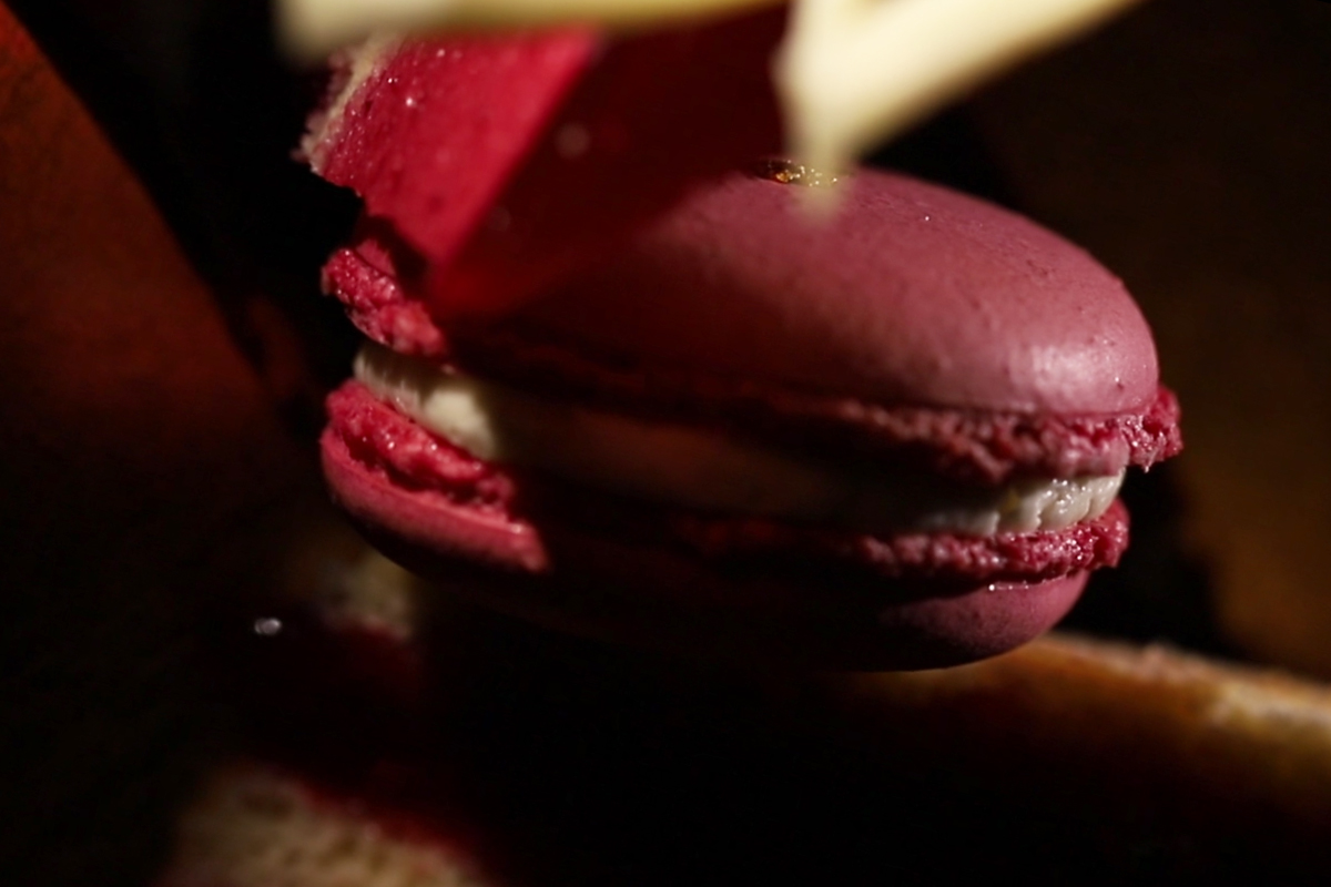 It was a pleasure to work with Verstärker on this from the beginning to end. Contributing from the concept stage, through development,production and delivery. My roles on this project were varied, even getting to try my hand at food design, with each of the plates created by the art directors during the shoot.