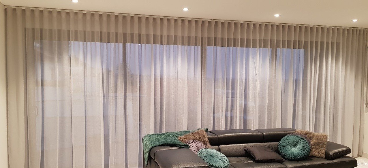 Custom Curtain1.1.1.jpg