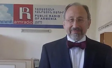 ARMENIAN PUBLIC RADIO - THE ARMENIAN BBC OR GOVERNMENT MOUTHPIECE By Mark Grigorian 