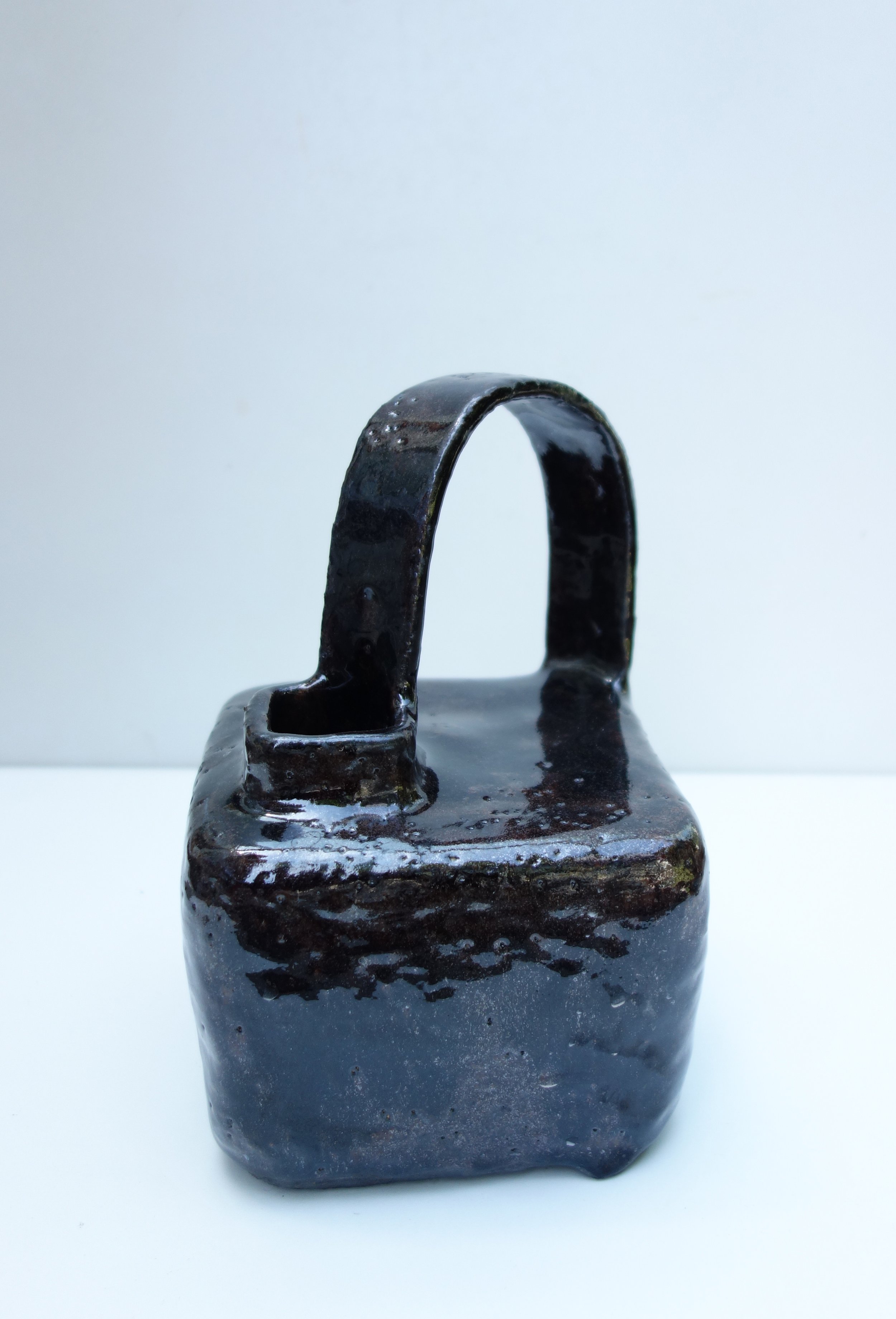 jug 04.jpg