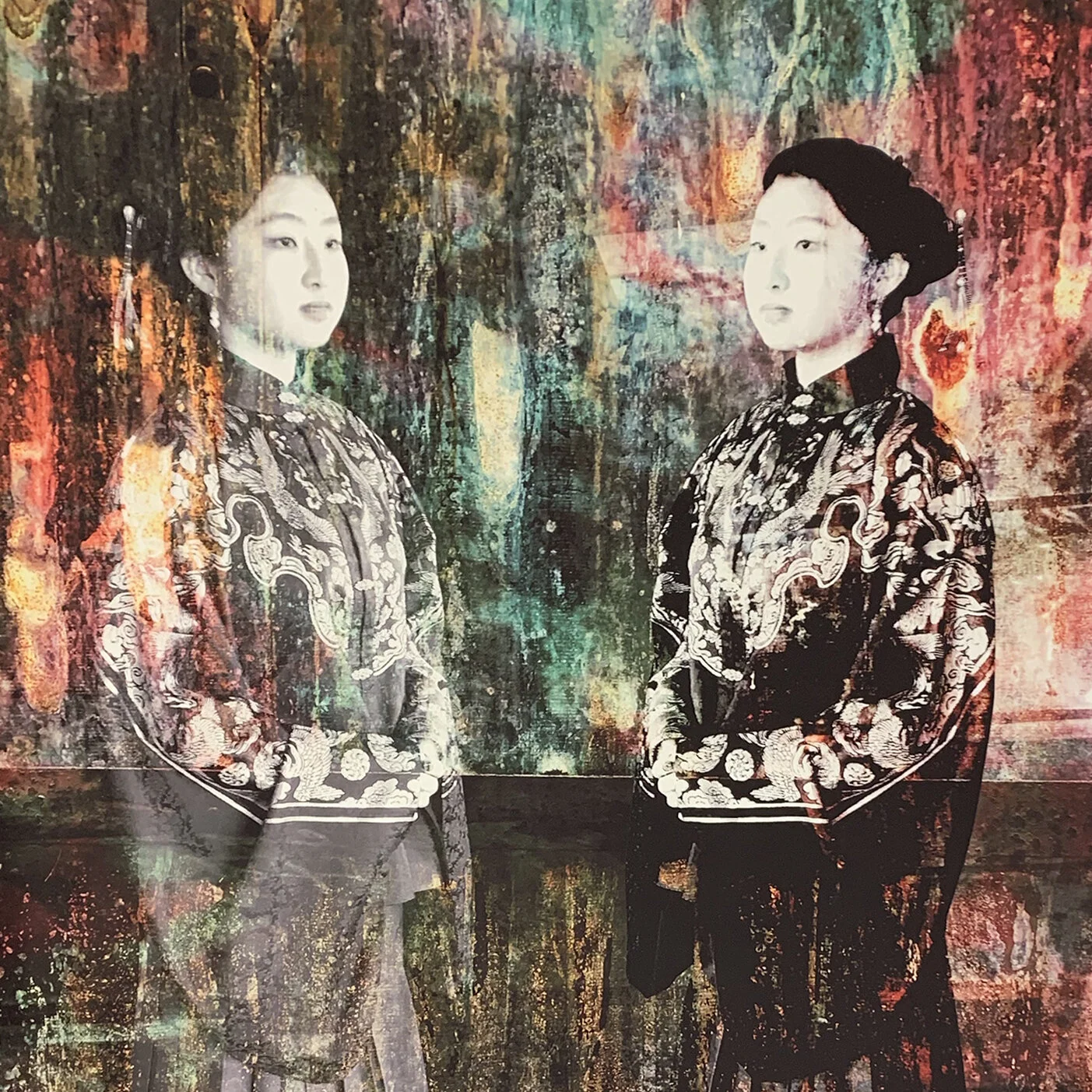 Geishas_Reflection_Small_ArchivePaperPrint_SQ.jpg