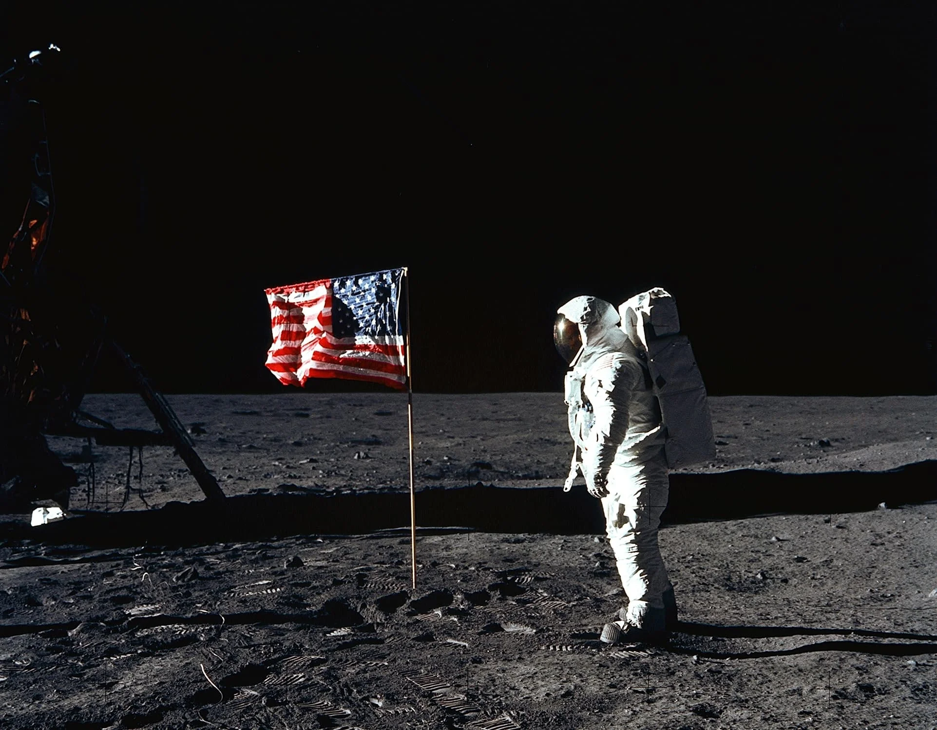  (NASA) 