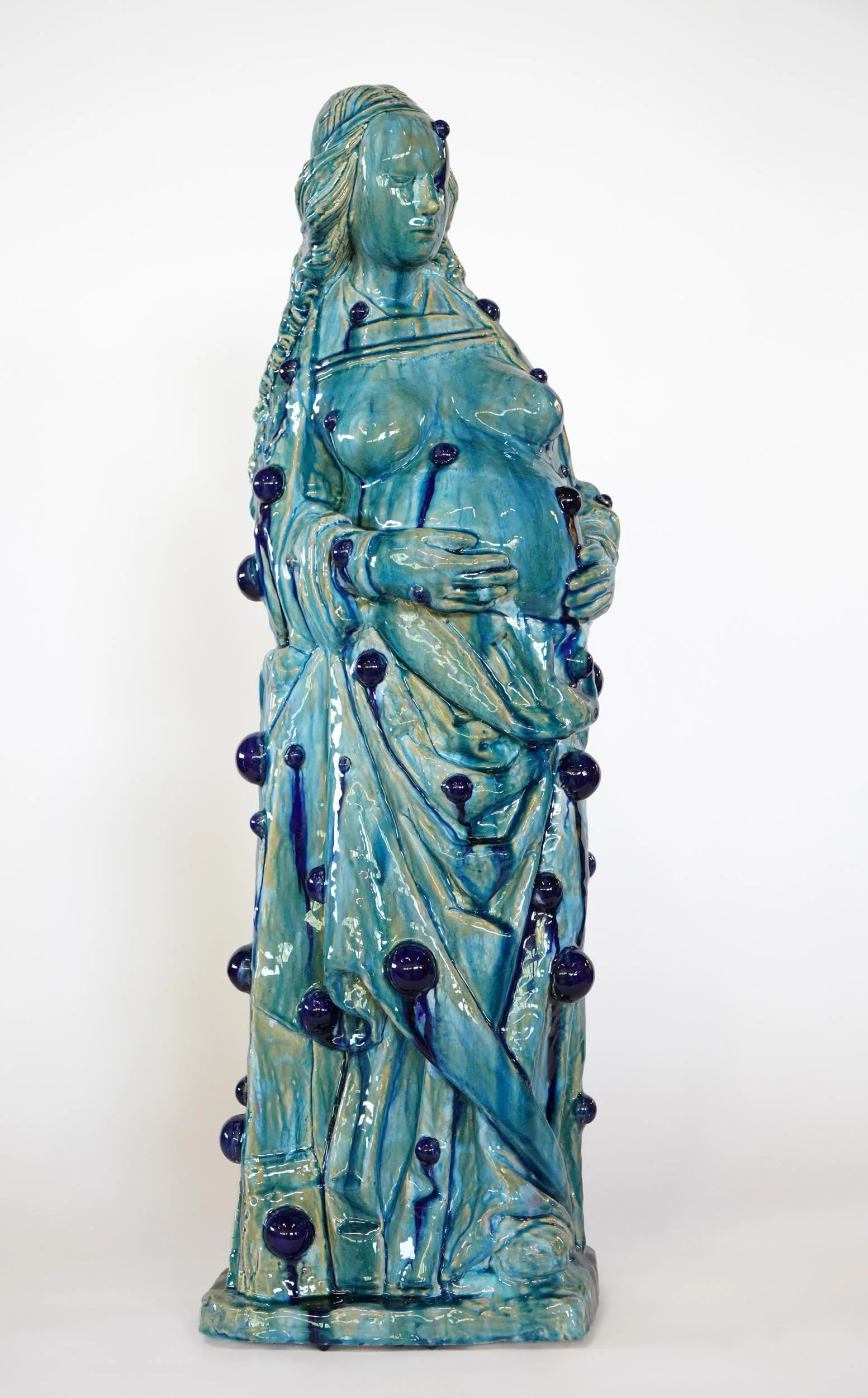 Christian Gonzenbach,  «Immaculée infection», 2026 céramique émaillée, pièce unique, 89 x 29 x 21 cm 