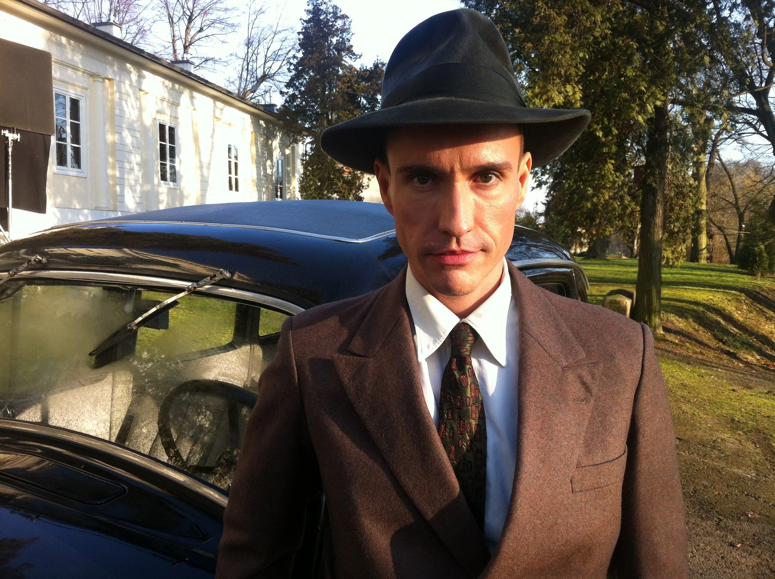 “Ill Find You” on set