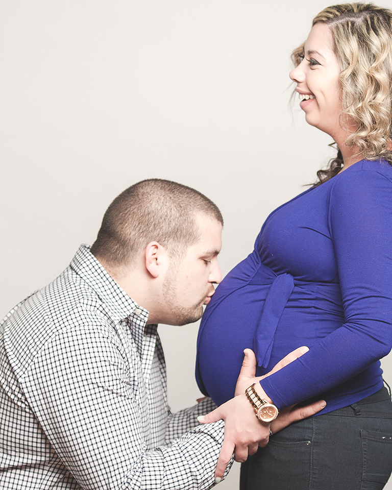 Amanda&James_Maternity-99.jpg