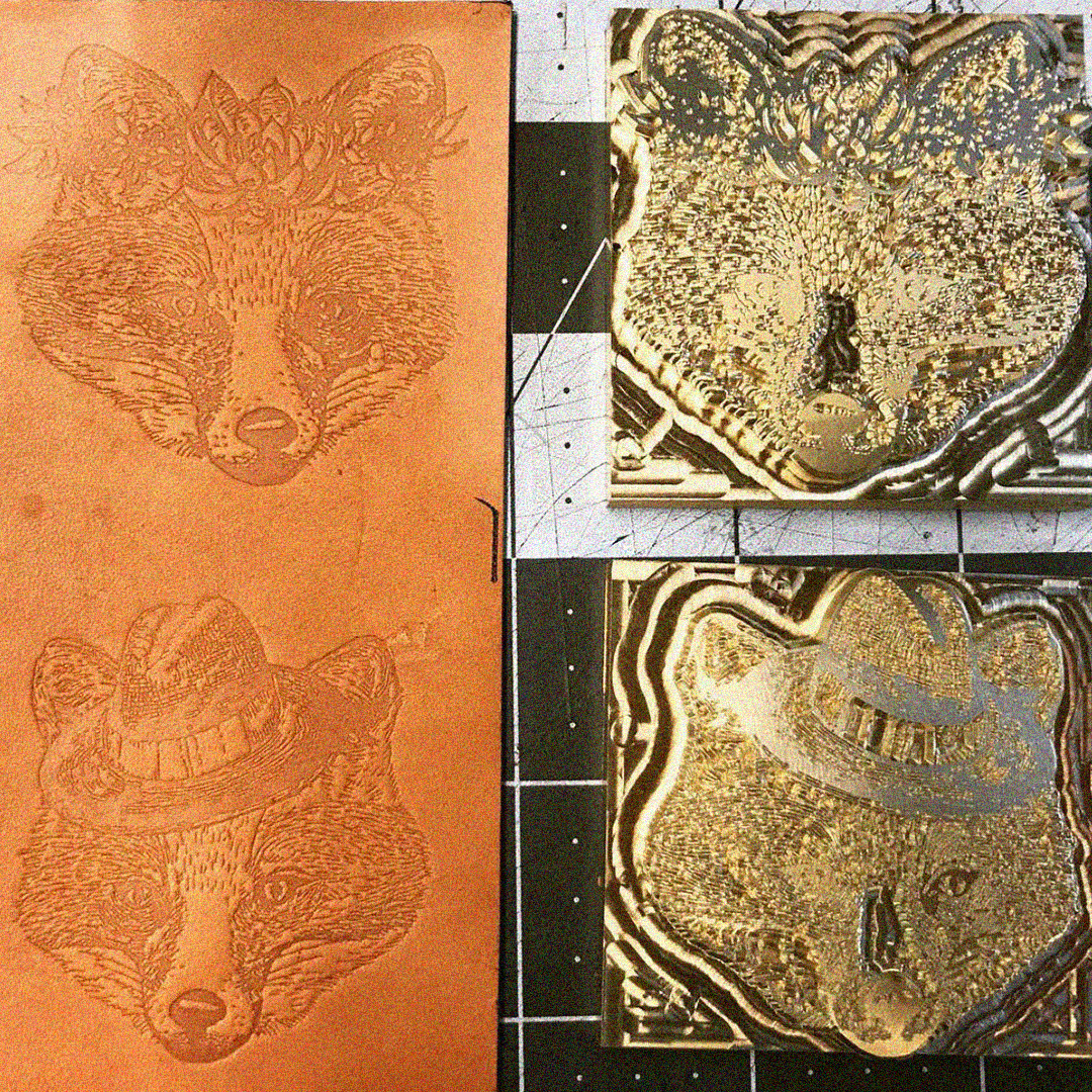 2_Foxes_Stamp_3.png