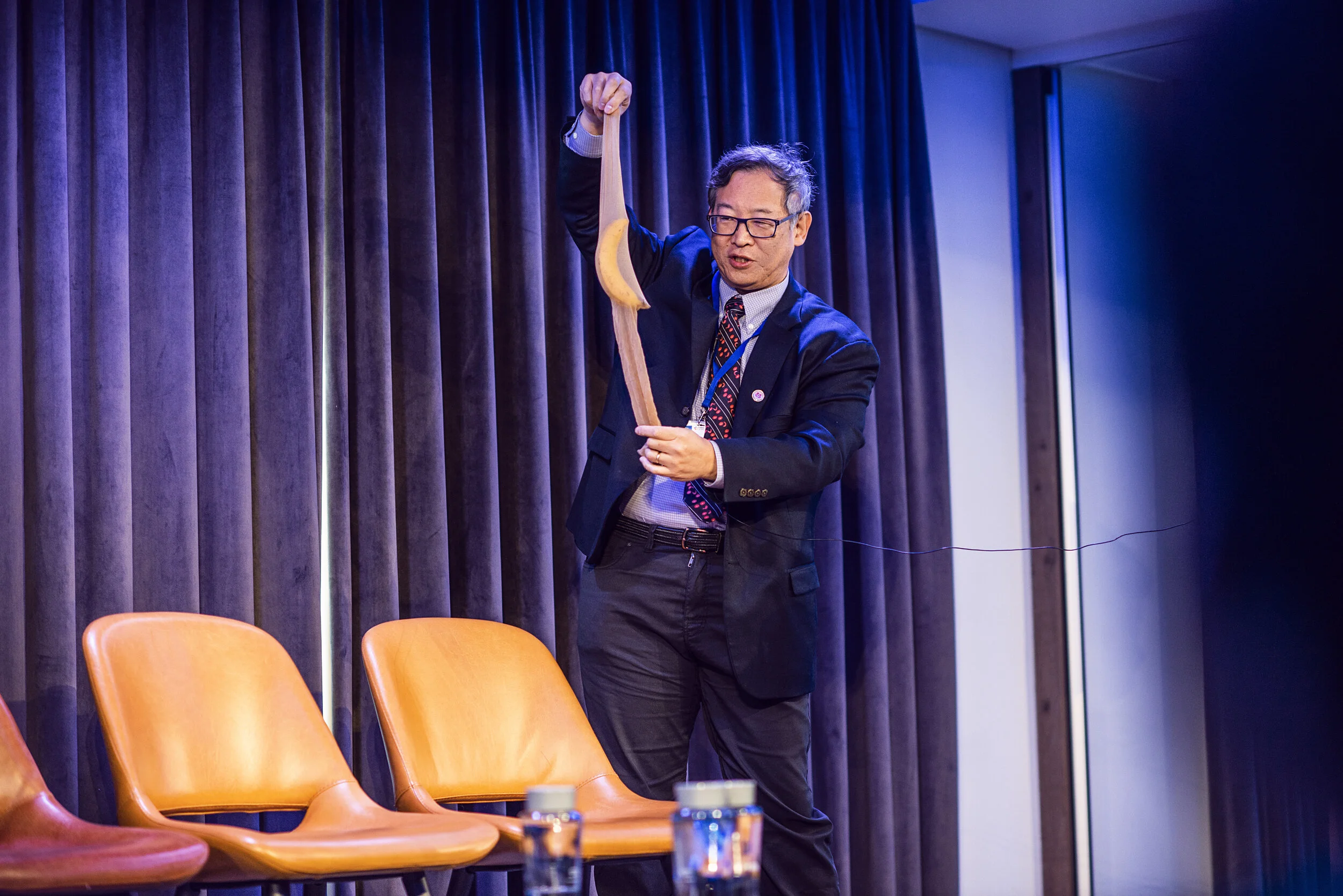 Lewis Hu's Quick and Helpful Explanation of Sickle Cell Disease (Video)