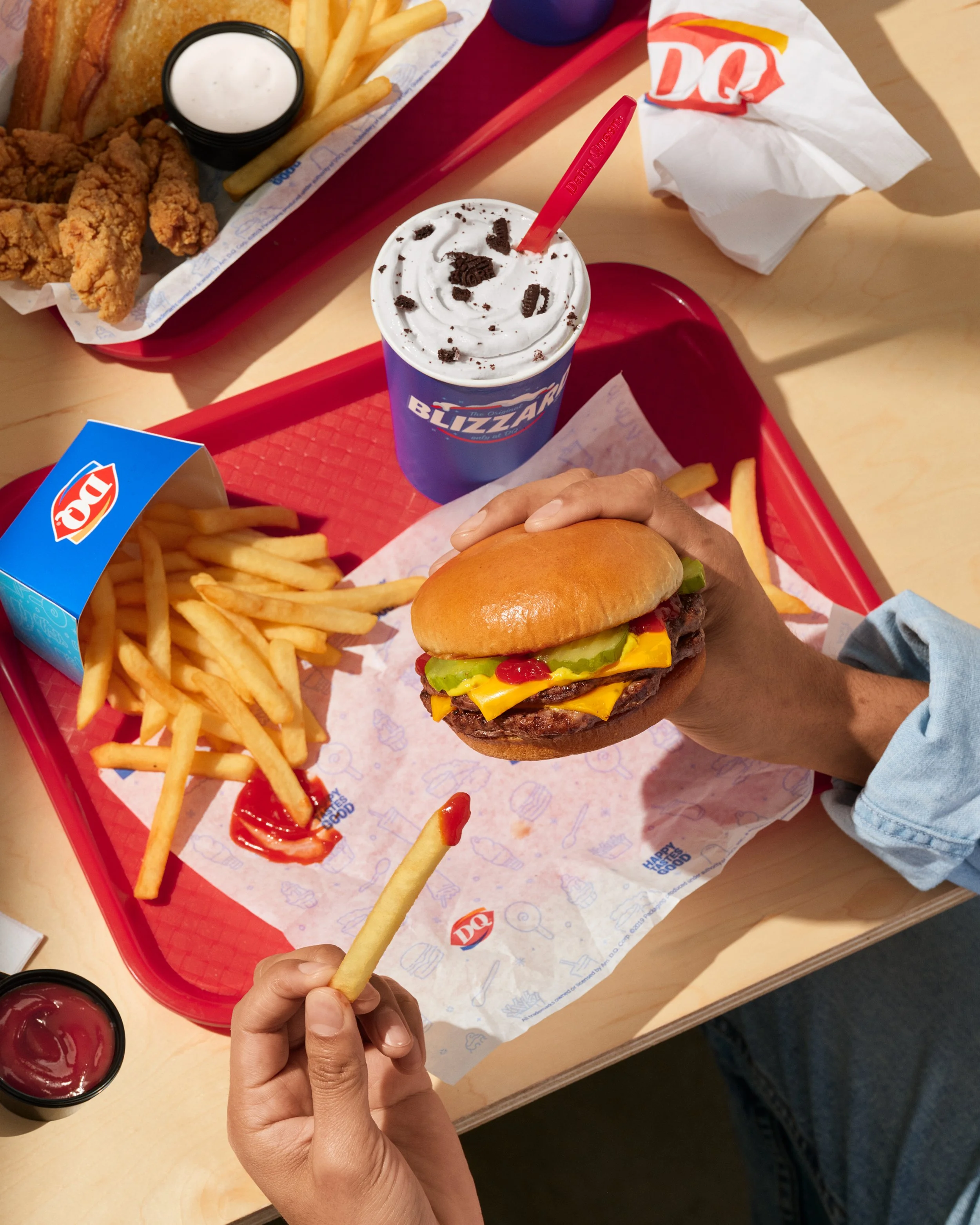 2490-11e-SPCSHP_DairyQueen_Q1_Lifestyle_FSI Food-Treat_241121-0746-v2-4x5-sRGB.jpg