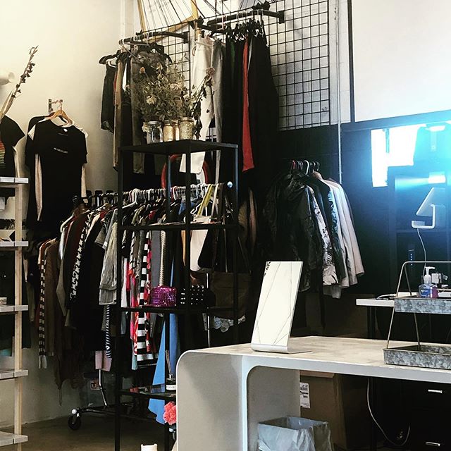 are you student? got ID? come grab a few items from &lsquo;THE CLOSET&rsquo; for FREE! this is an effort to bridge real needs that make a huge difference in your school/learning experience. come shop our specific racks at @duppandswat. ///
///
#crown