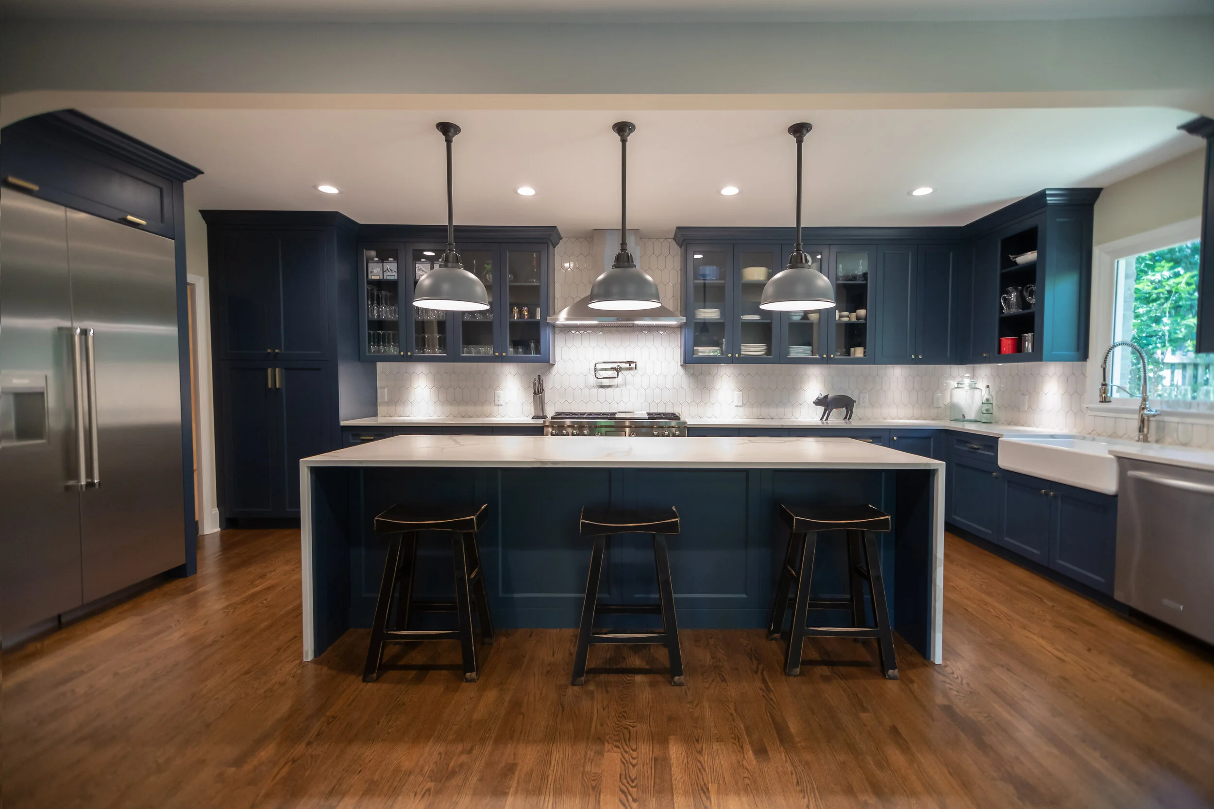 AB7I9591_kitchen_wide.jpg