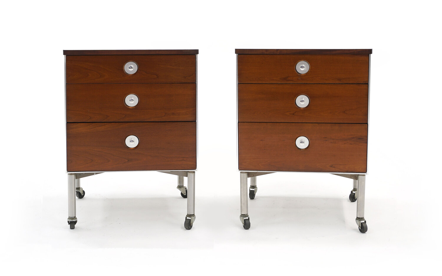 Arbejdskraft oxiderer bryllup Pair Nightstands by Raymond Loewy for Hill Rom, Walnut, off White Laminate  Tops — RETRO INFERNO