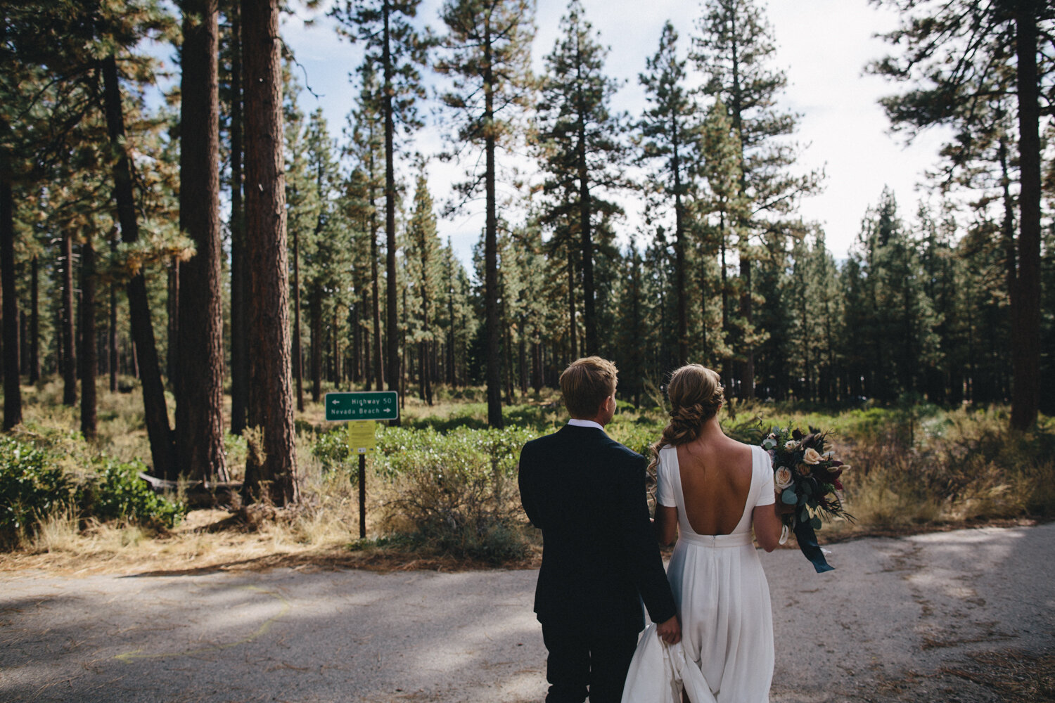 Coachman Hotel Lake Tahoe Wedding Rachelle Derouin Photography-23.jpg
