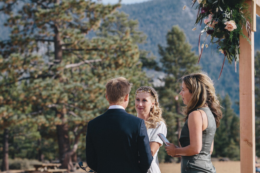 Coachman Hotel Lake Tahoe Wedding Rachelle Derouin Photography-43.jpg