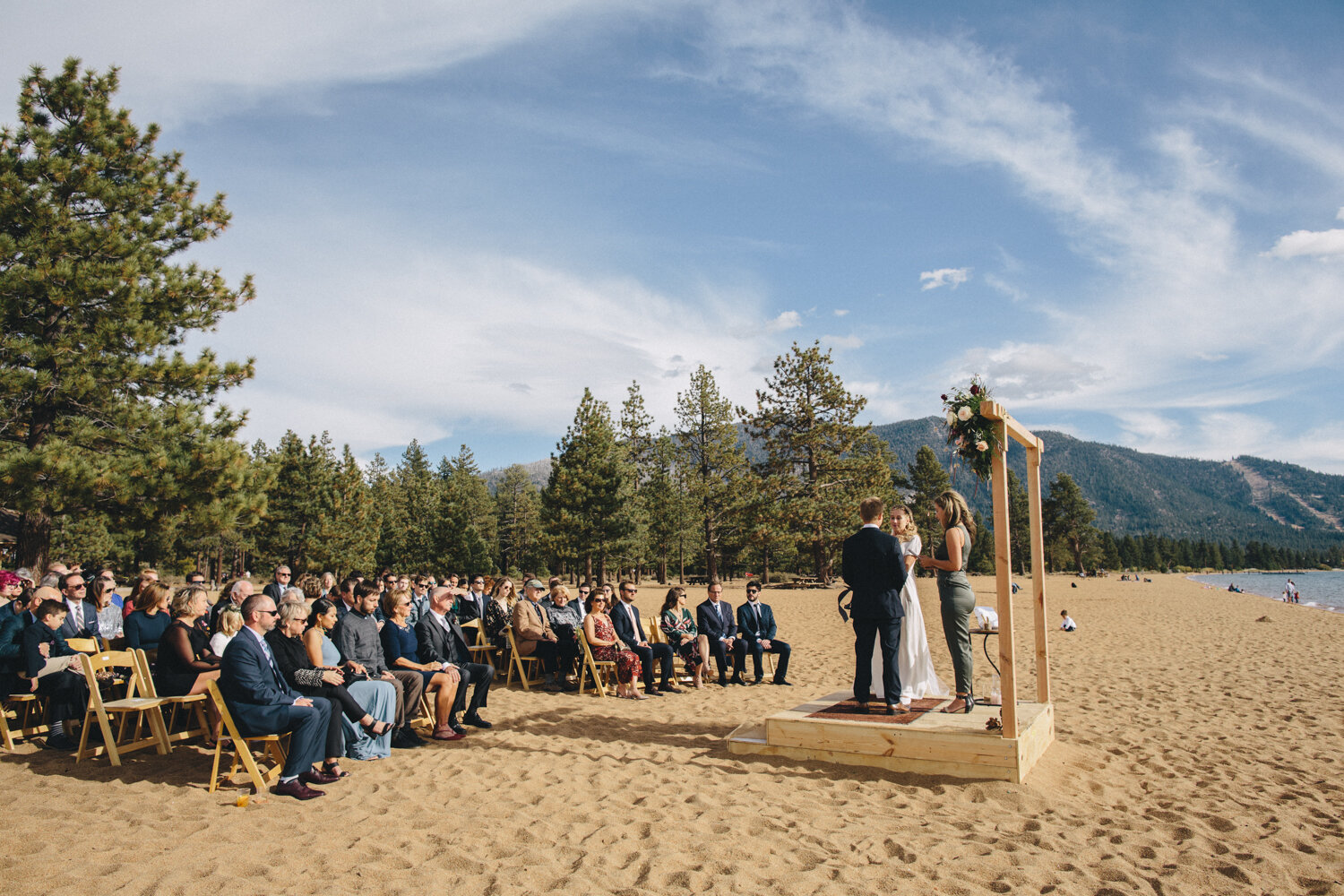 Coachman Hotel Lake Tahoe Wedding Rachelle Derouin Photography-44.jpg