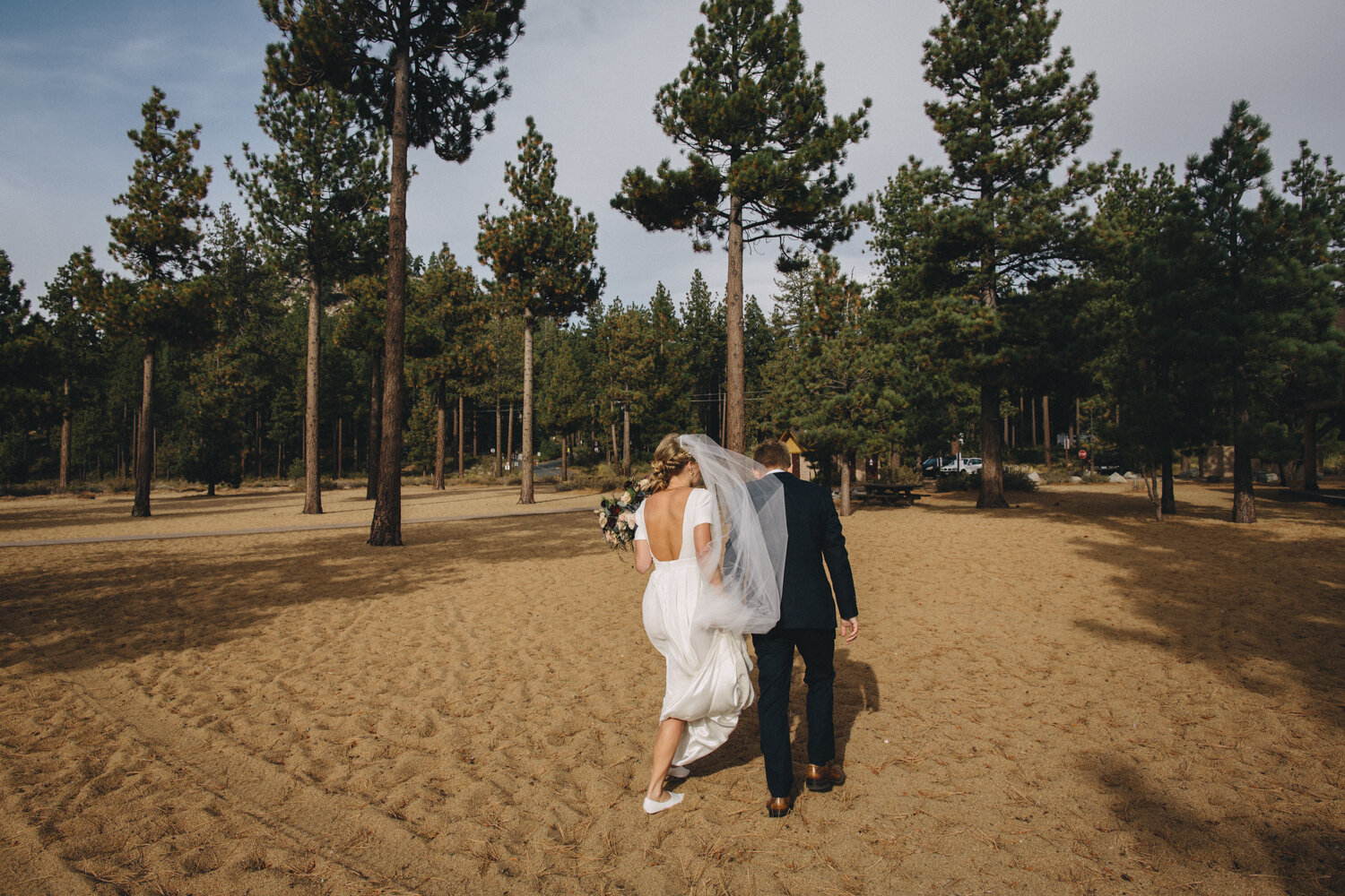 Coachman Hotel Lake Tahoe Wedding Rachelle Derouin Photography-55.jpg