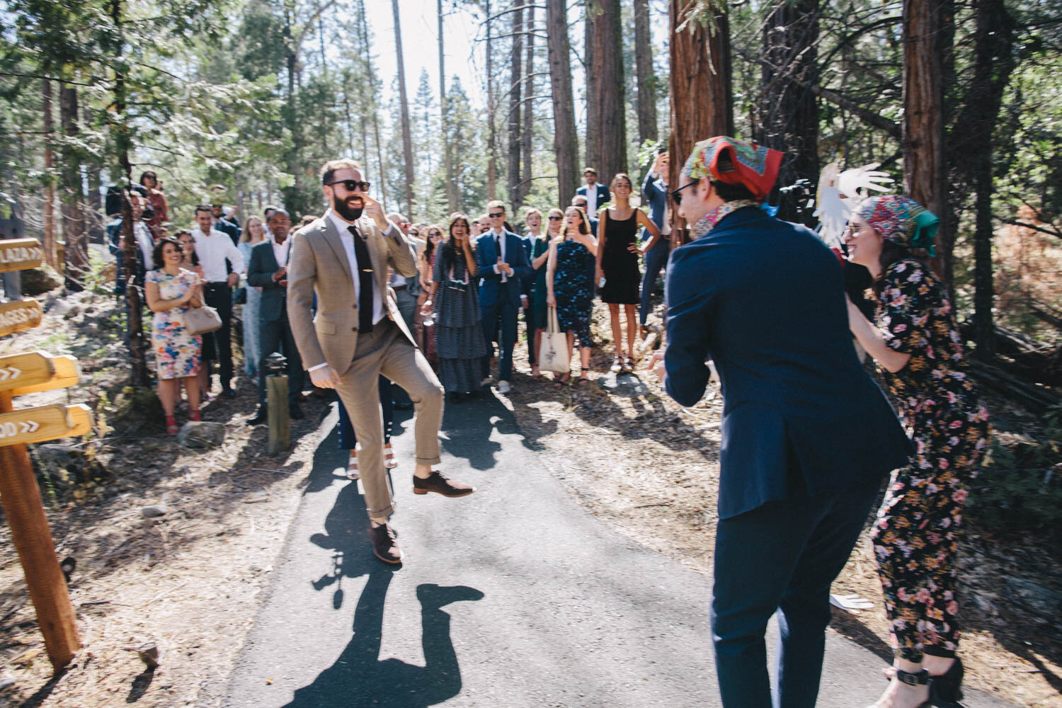 Evergreen Lodge Yosemite Wedding Rachelle Derouin Photographer-15.jpg