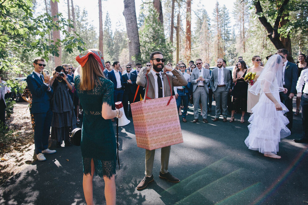 Evergreen Lodge Yosemite Wedding Rachelle Derouin Photographer-24.jpg