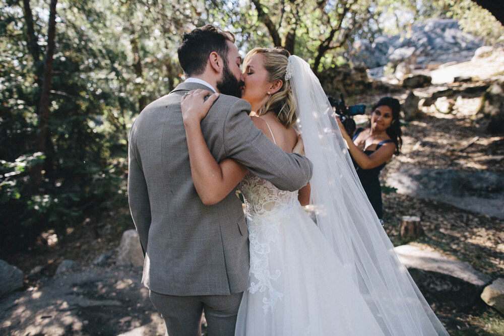 Evergreen Lodge Yosemite Wedding Rachelle Derouin Photographer-55.jpg