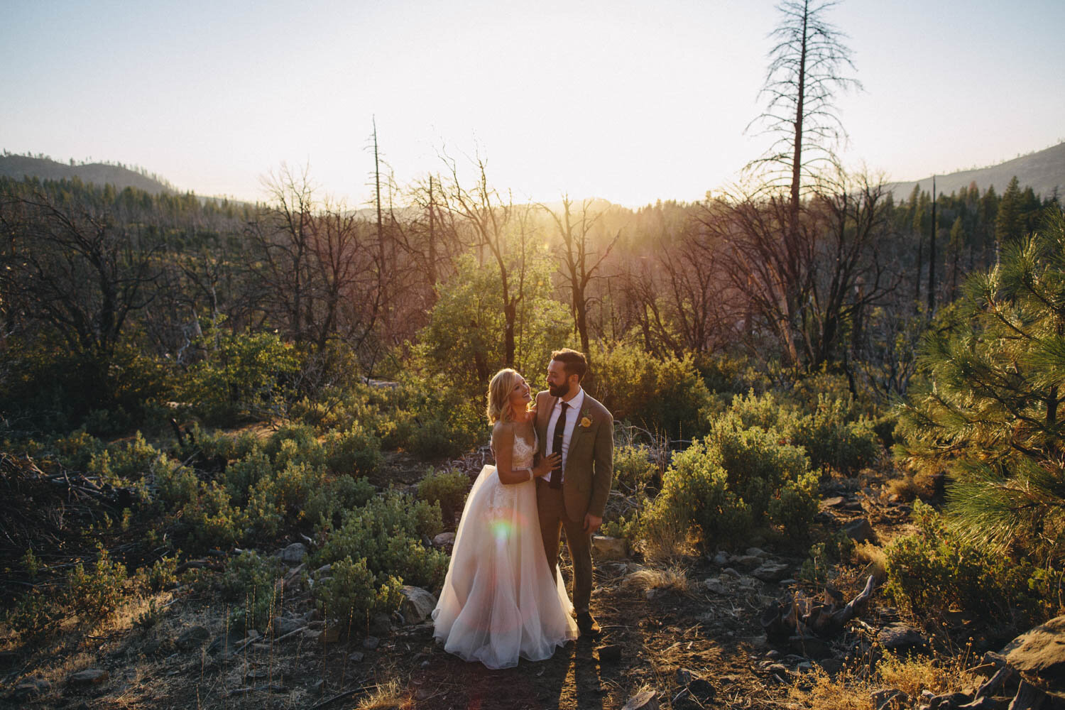 Evergreen Lodge Yosemite Wedding Rachelle Derouin Photographer-92.jpg