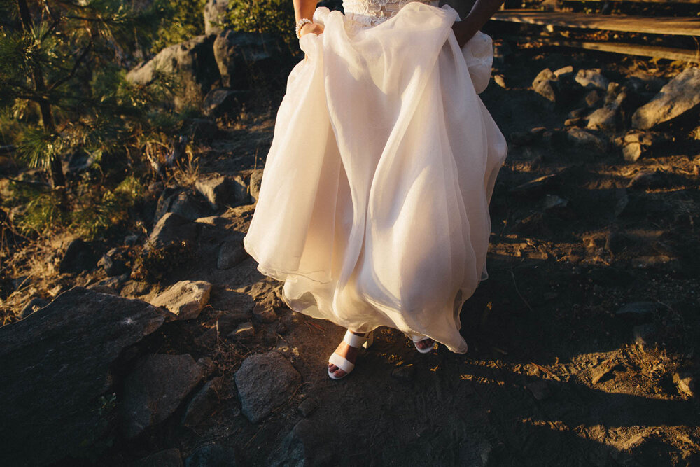Evergreen Lodge Yosemite Wedding Rachelle Derouin Photographer-91.jpg