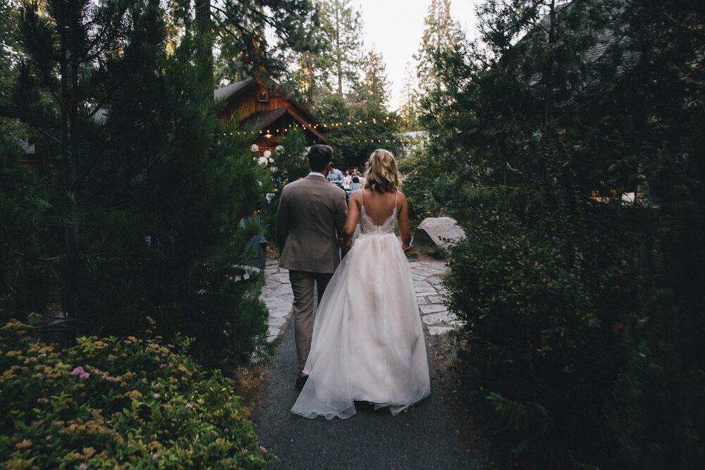 Evergreen Lodge Yosemite Wedding Rachelle Derouin Photographer-98.jpg
