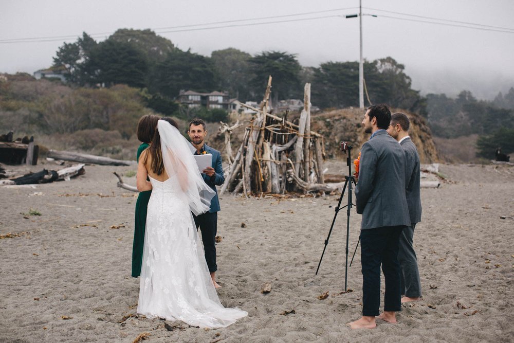 Rachelle Derouin Wedding Photographer Mendocino Beach-55.jpg