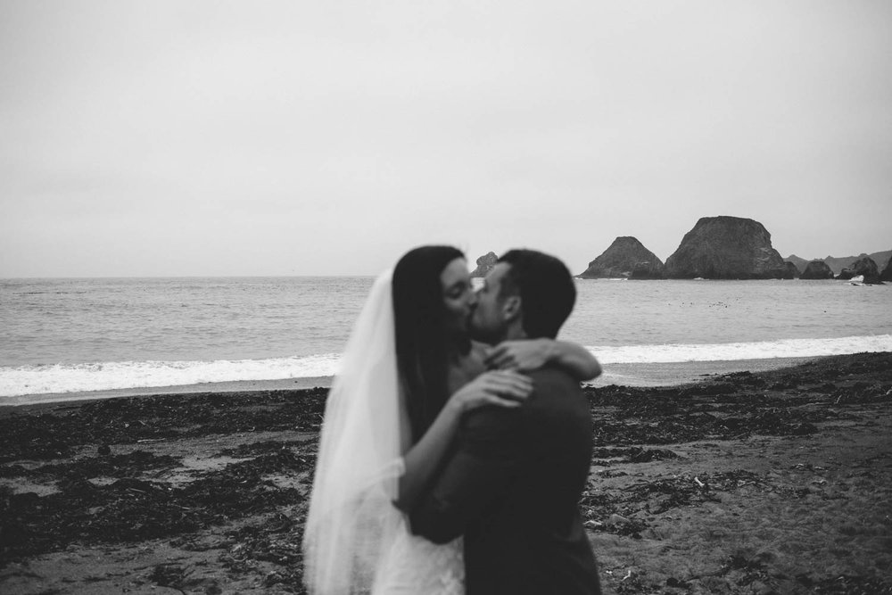 Rachelle Derouin Wedding Photographer Mendocino Beach-77.jpg