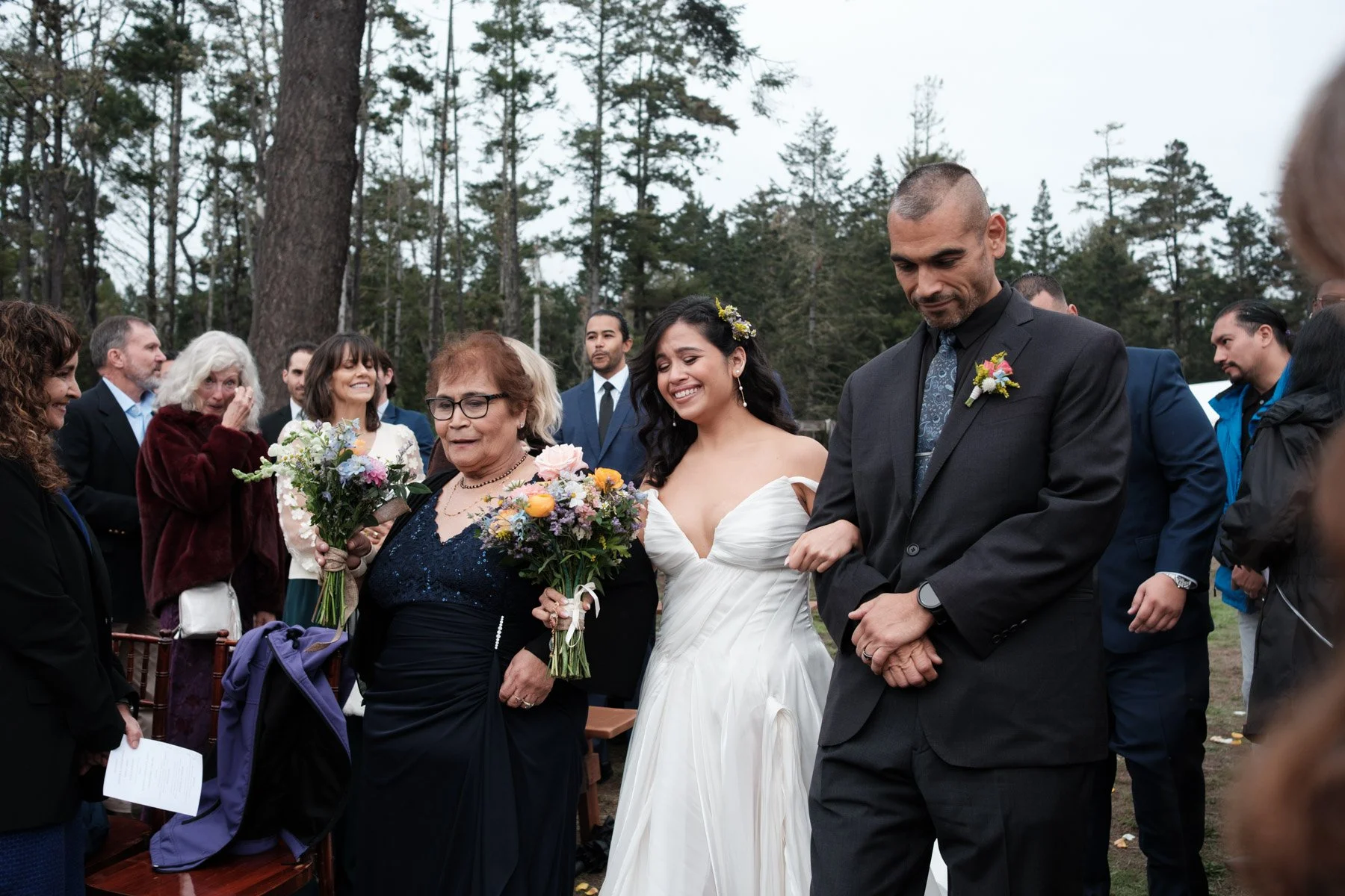 Wedding ceremony at The Driftwood Lodge on the Sonoma Coast